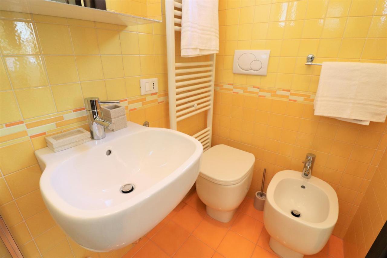 Tenuta Degli Agrumi Carmiano  Luaran gambar